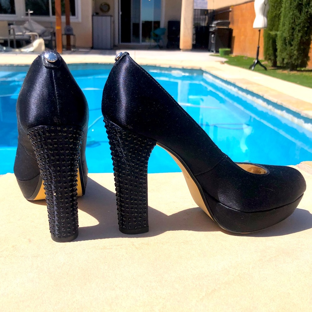 Michael Kors EUC Nadia Black Satin Crystal Heels with Peep Toe Heels Size 6
